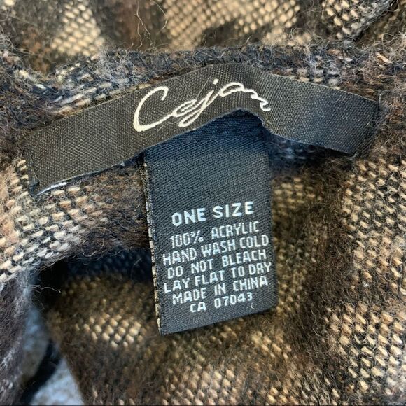 CEJON Leopard cheetah animal print shawl poncho - Picture 9 of 12